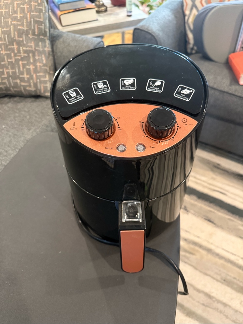 Black and Copper Portable Air Fryer – Compact Countertop Cooker